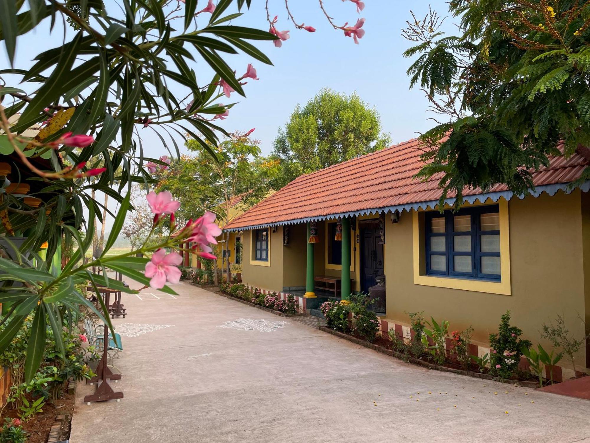 Marutham Village Resort Mahabalipuram Exterior photo